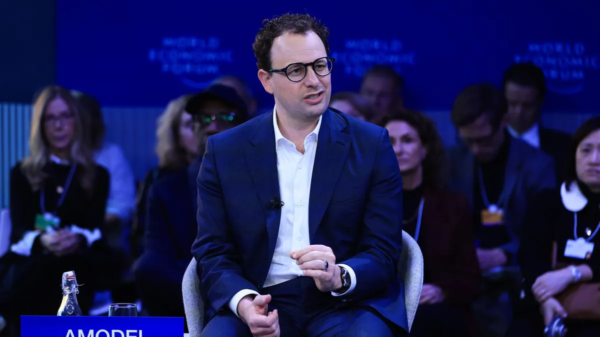 다리오 아모데이 엔트로픽 CEO 내부 메모 OpenAI 비판 AI 안전 논쟁