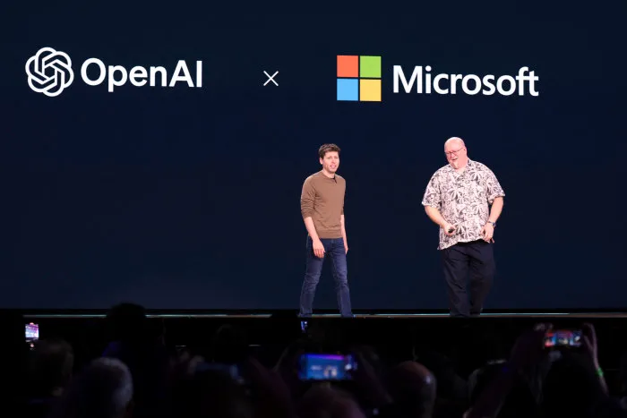 OpenAI의 비영리에서 영리로 전환과 Microsoft 투자 관련 이미지